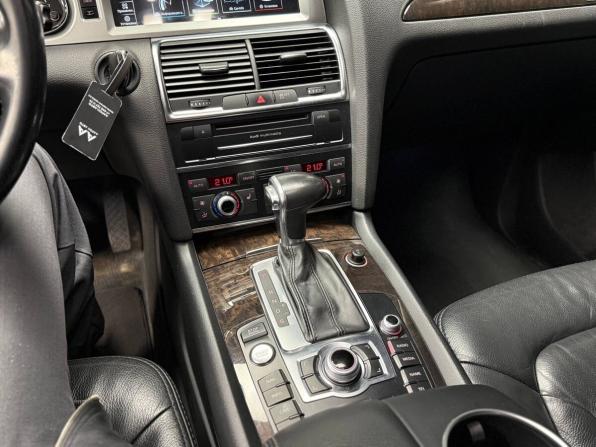 Audi Q7 I (4L) Рестайлинг с пробегом 2014 года, цена 2 290 000 рублей, 250741 км, внедорожник, Автокод Объявления