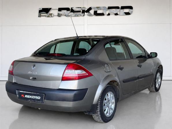 Renault Megane II Рестайлинг с пробегом 2008 года, цена 399 000 рублей, 210998 км, седан, Автокод Объявления