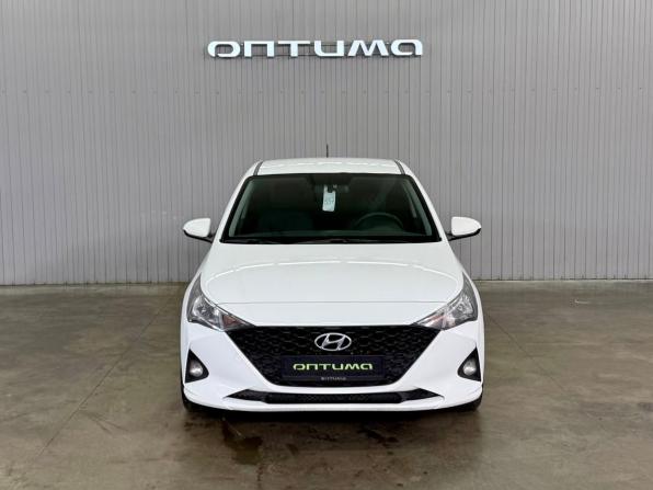 Hyundai Solaris II Рестайлинг с пробегом 2020 года, цена 1 497 000 рублей, 150000 км, седан, Автокод Объявления