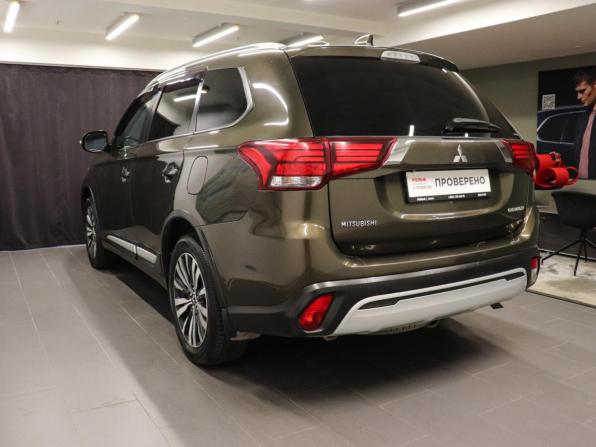 Mitsubishi Outlander III Рестайлинг 3 с пробегом 2020 года, цена 2 369 000 рублей, 102109 км, внедорожник, Автокод Объявления