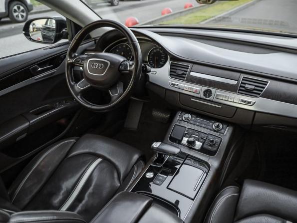 Audi A8 III (D4) с пробегом 2011 года, цена 1 840 000 рублей, 402351 км, седан, Автокод Объявления