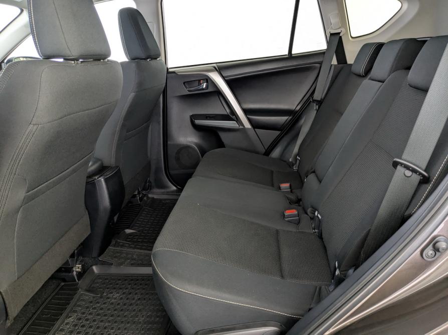 Toyota RAV4 IV (XA40) Рестайлинг Москва  - изображение 12