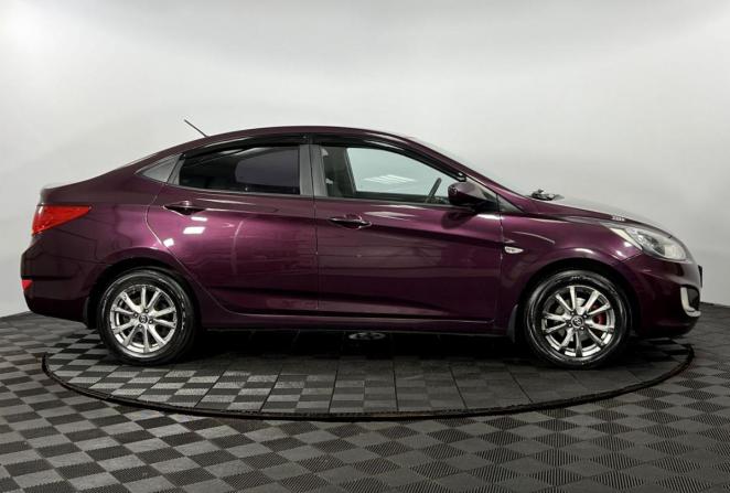 Hyundai Solaris I с пробегом 2012 года, цена 625 000 рублей, 207049 км, седан, Автокод Объявления