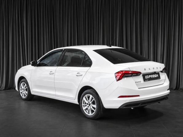 Skoda Rapid II с пробегом 2021 года, цена 1 669 000 рублей, 53538 км, лифтбек, Автокод Объявления