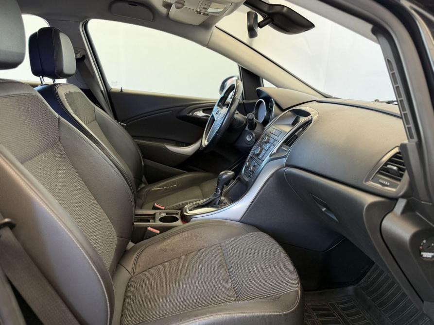Opel Astra J Псков  - изображение 12