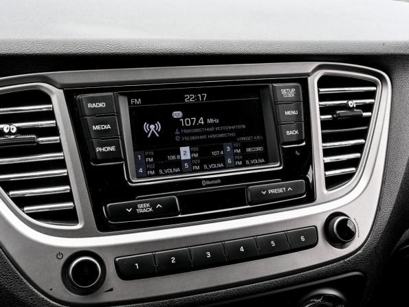 Hyundai Solaris II Рестайлинг с пробегом 2021 года, цена 1 105 000 рублей, 143410 км, седан, Автокод Объявления