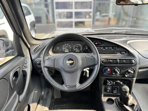 Chevrolet Niva I Рестайлинг с пробегом 2017 года, цена 620 000 рублей, 100000 км, внедорожник, Автокод Объявления