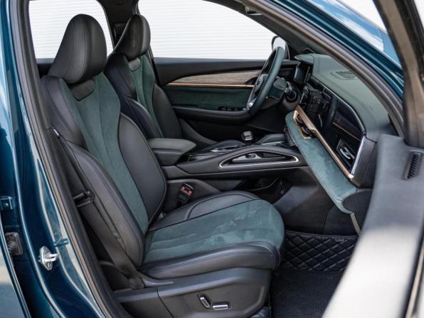 Geely Monjaro I с пробегом 2024 года, цена 3 250 000 рублей, 33153 км, внедорожник, Автокод Объявления