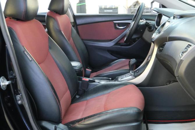 Hyundai Elantra V (MD) с пробегом 2012 года, цена 899 000 рублей, 178000 км, седан, Автокод Объявления