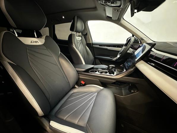 Geely Atlas II с пробегом 2024 года, цена 2 990 000 рублей, 18723 км, внедорожник, Автокод Объявления