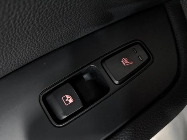 Kia Ceed III Рестайлинг с пробегом 2022 года, цена 2 300 000 рублей, 71000 км, универсал, Автокод Объявления