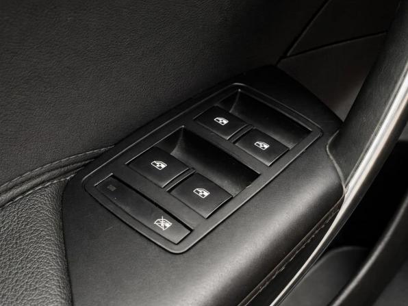 Opel Insignia I с пробегом 2010 года, цена 1 057 000 рублей, 214000 км, седан, Автокод Объявления