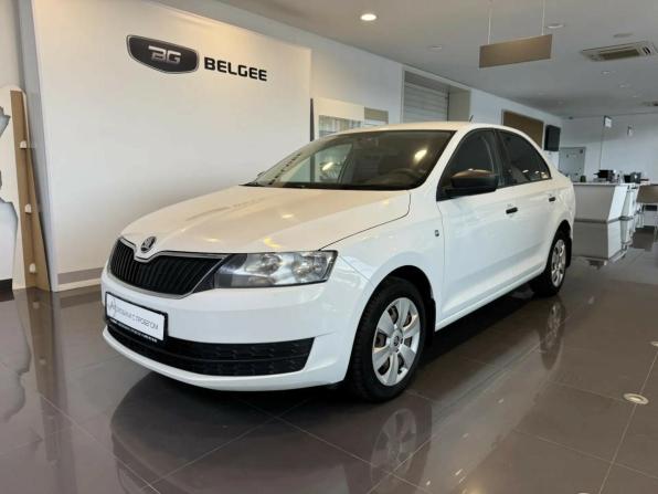 Skoda Rapid I с пробегом 2016 года, цена 920 000 рублей, 230000 км, лифтбек, Автокод Объявления