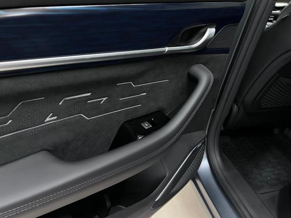 Geely Monjaro I с пробегом 2024 года, цена 3 750 000 рублей, 5811 км, внедорожник, Автокод Объявления