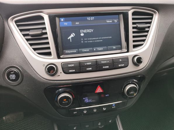 Hyundai Solaris II с пробегом 2020 года, цена 1 539 000 рублей, 105934 км, седан, Автокод Объявления