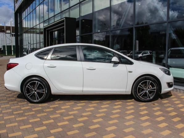 Opel Astra J Рестайлинг с пробегом 2013 года, цена 718 000 рублей, 202454 км, седан, Автокод Объявления