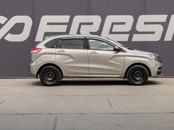 Lada (ВАЗ) XRAY I с пробегом 2019 года, цена 999 000 рублей, 61630 км, хэтчбек, Автокод Объявления