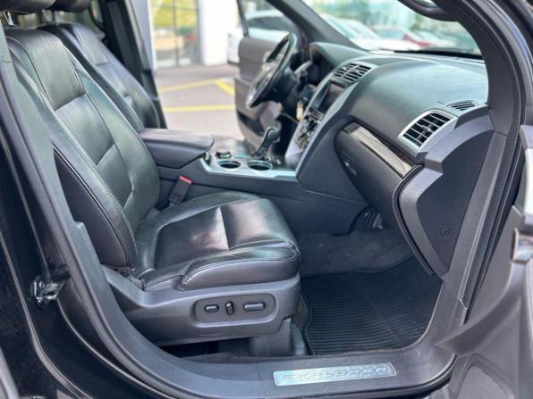 Ford Explorer V с пробегом 2012 года, цена 1 900 000 рублей, 235000 км, внедорожник, Автокод Объявления