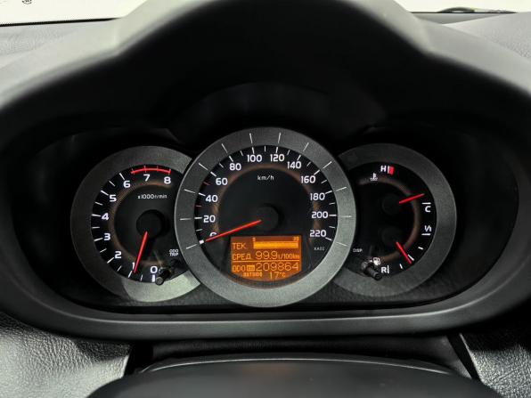 Toyota RAV4 III (XA30) с пробегом 2007 года, цена 1 100 000 рублей, 210000 км, внедорожник, Автокод Объявления