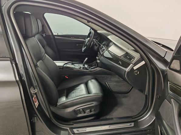 BMW 5 серии VI (F10/F11/F07) Рестайлинг с пробегом 2016 года, цена 3 199 000 рублей, 111922 км, седан, Автокод Объявления