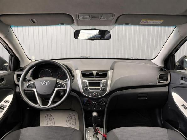 Hyundai Solaris I Рестайлинг с пробегом 2015 года, цена 947 000 рублей, 143977 км, хэтчбек, Автокод Объявления