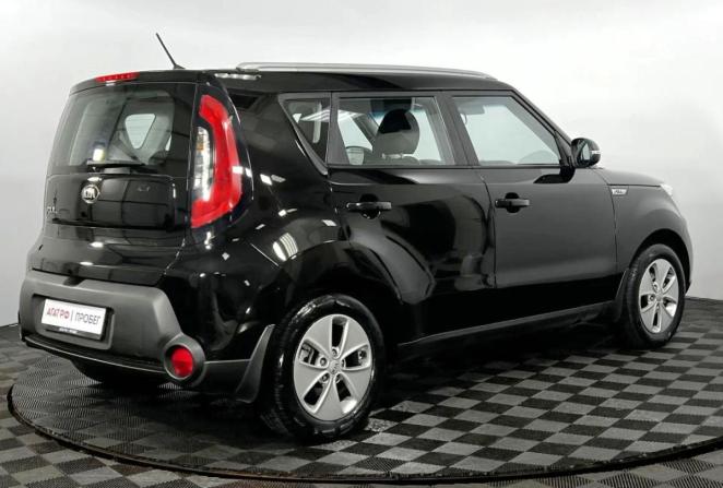 Kia Soul II с пробегом 2015 года, цена 1 290 000 рублей, 84120 км, хэтчбек, Автокод Объявления