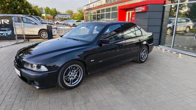 BMW 5 серии IV (E39) Рестайлинг с пробегом 2002 года, цена 869 990 рублей, 311002 км, седан, Автокод Объявления