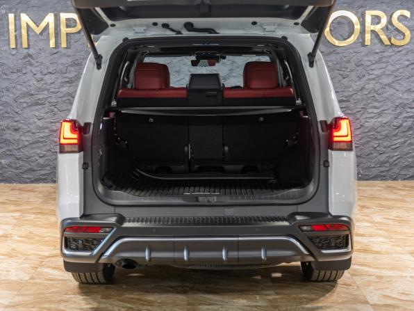 Новый Lexus LX IV 2025 года, цена 18 290 000 рублей, внедорожник, Автокод Объявления