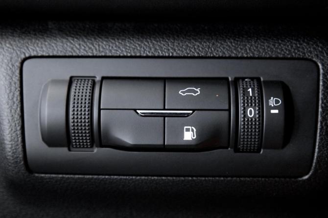 Chery Tiggo 7 Pro Plug-in Hybrid с пробегом 2023 года, цена 3 200 000 рублей, 1775 км, внедорожник, Автокод Объявления