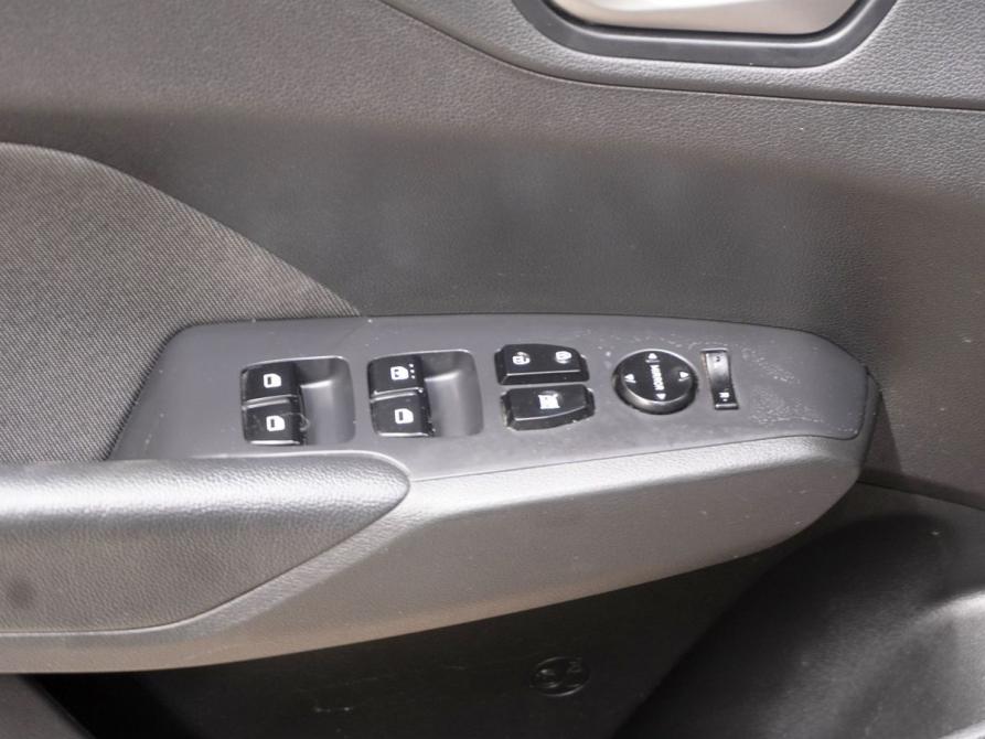 Hyundai Solaris II Москва  - изображение 14