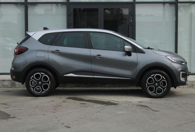 Renault Kaptur I Рестайлинг с пробегом 2022 года, цена 1 690 000 рублей, 194761 км, внедорожник, Автокод Объявления