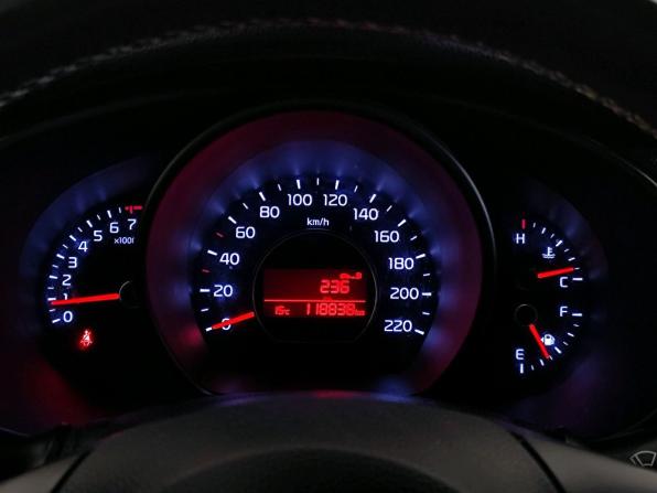 Kia Soul II с пробегом 2014 года, цена 1 099 000 рублей, 118837 км, хэтчбек, Автокод Объявления