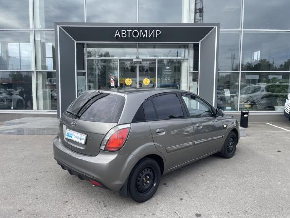 Kia Rio II Рестайлинг с пробегом 2011 года, цена 469 000 рублей, 325820 км, хэтчбек, Автокод Объявления