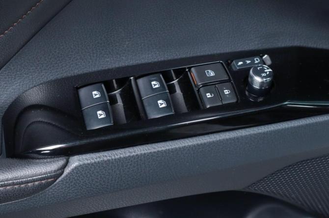 Toyota Camry VIII (XV70) с пробегом 2018 года, цена 2 299 000 рублей, 164500 км, седан, Автокод Объявления