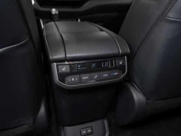 Toyota Highlander IV (XU70) с пробегом 2026 года, цена 5 249 000 рублей, 50 км, внедорожник, Автокод Объявления
