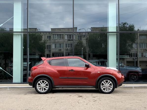 Nissan Juke I с пробегом 2012 года, цена 1 215 000 рублей, 61388 км, внедорожник, Автокод Объявления