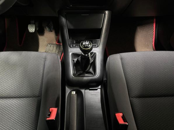 Volkswagen Pointer с пробегом 2005 года, цена 374 000 рублей, 145000 км, хэтчбек, Автокод Объявления