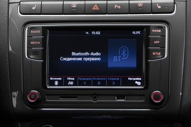 Volkswagen Polo V Рестайлинг с пробегом 2019 года, цена 1 350 000 рублей, 120356 км, седан, Автокод Объявления