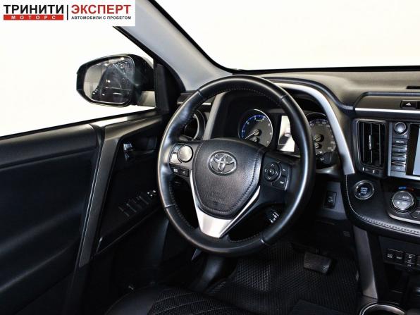 Toyota RAV4 IV (XA40) Рестайлинг с пробегом 2017 года, цена 2 497 000 рублей, 162743 км, внедорожник, Автокод Объявления