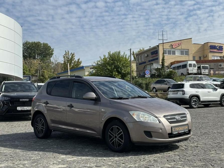 Kia Ceed I Крым  - изображение 3