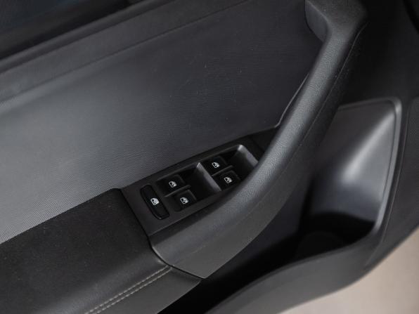 Skoda Rapid II с пробегом 2021 года, цена 1 200 000 рублей, 98853 км, лифтбек, Автокод Объявления