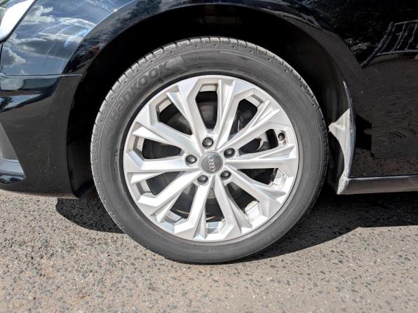 Audi A4 V (B9) Рестайлинг с пробегом 2020 года, цена 3 185 000 рублей, 48016 км, седан, Автокод Объявления