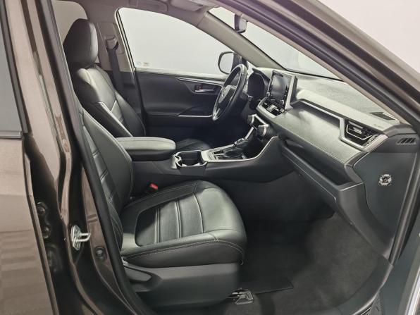 Toyota RAV4 V (XA50) с пробегом 2020 года, цена 2 649 000 рублей, 147424 км, внедорожник, Автокод Объявления