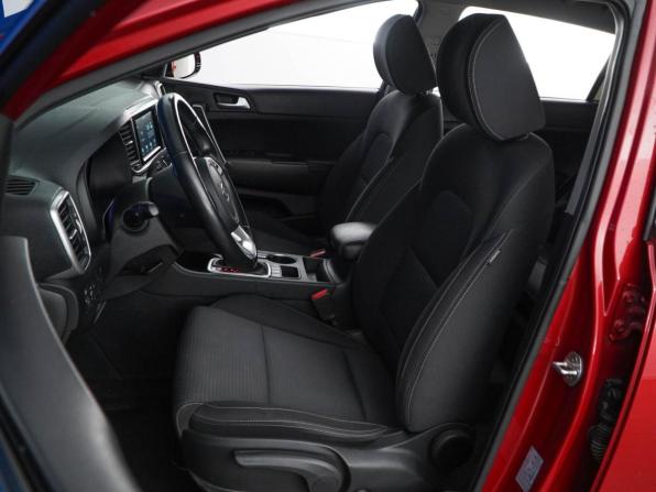 Kia Sportage IV Рестайлинг с пробегом 2020 года, цена 2 350 055 рублей, 64801 км, внедорожник, Автокод Объявления