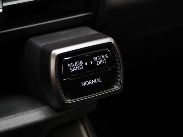 Toyota RAV4 VI (XA60) с пробегом 2026 года, цена 4 049 046 рублей, 72 км, внедорожник, Автокод Объявления