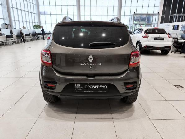 Renault Sandero II Рестайлинг с пробегом 2021 года, цена 1 380 000 рублей, 61191 км, хэтчбек, Автокод Объявления