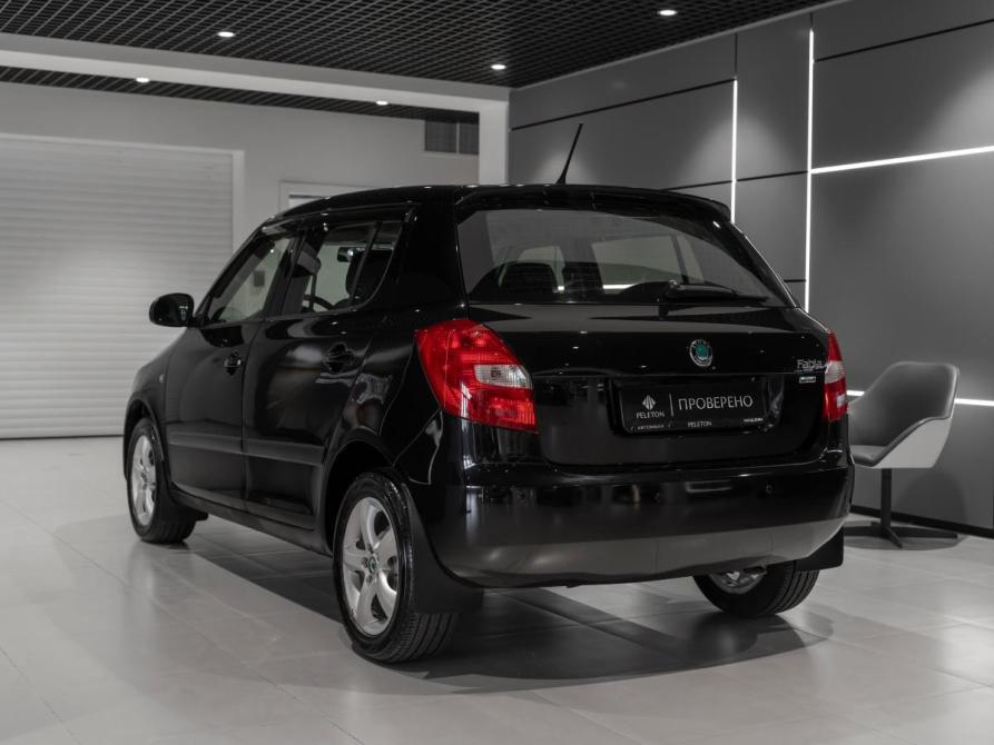 Skoda Fabia II Рестайлинг Москва  - изображение 4