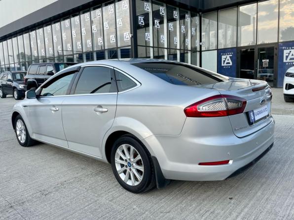 Ford Mondeo IV Рестайлинг с пробегом 2011 года, цена 990 000 рублей, 138000 км, седан, Автокод Объявления