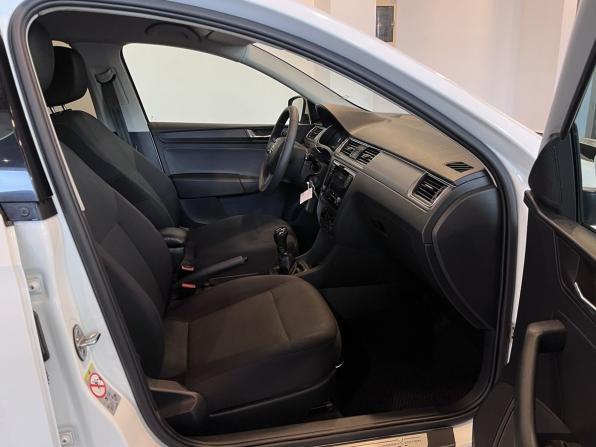 Skoda Rapid I Рестайлинг с пробегом 2019 года, цена 1 220 000 рублей, 174644 км, лифтбек, Автокод Объявления