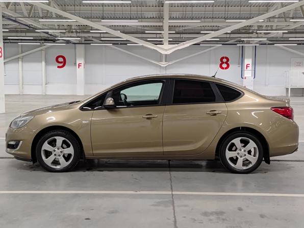 Opel Astra J Рестайлинг с пробегом 2012 года, цена 759 000 рублей, 226576 км, седан, Автокод Объявления